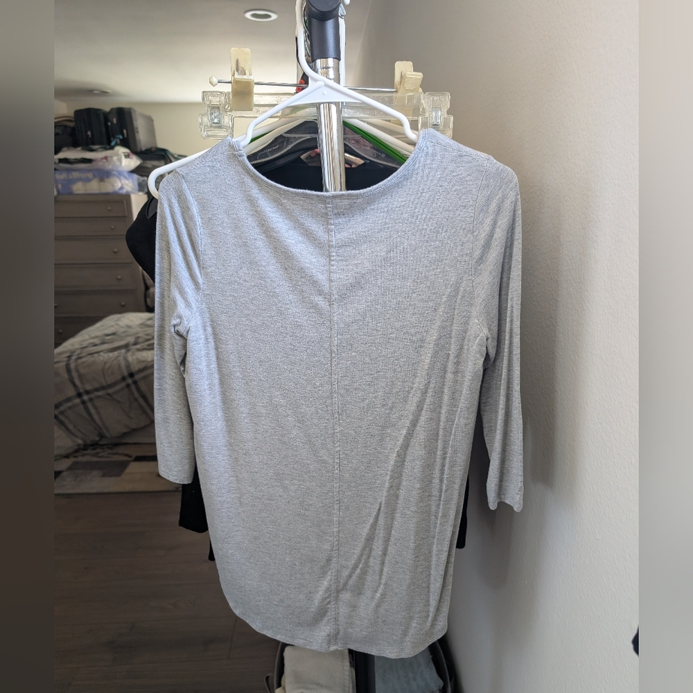 Banana Republic Soft Cozy Pajama Set – Gray Minimalist Lounge Set - Picture 5 of 8